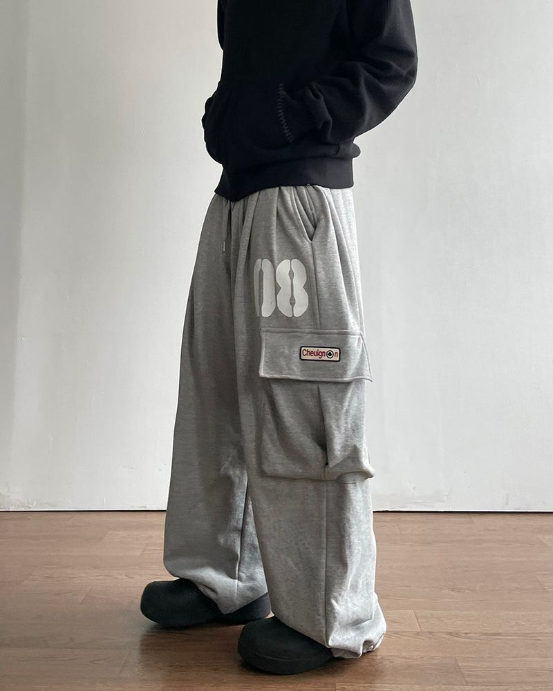 Embley Cargo Sweatpants