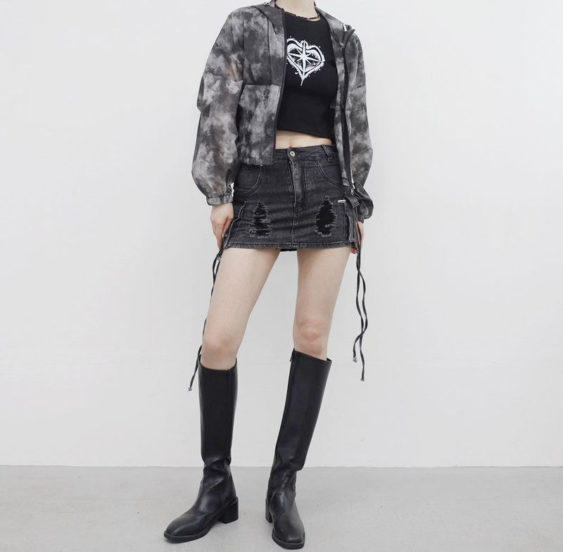ノー, イッツ ア ハートプリンディドTシャツ.