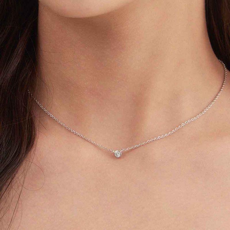 noonoofingers（ヌヌフィンガース）の「white bezel necklace（Accessories）」