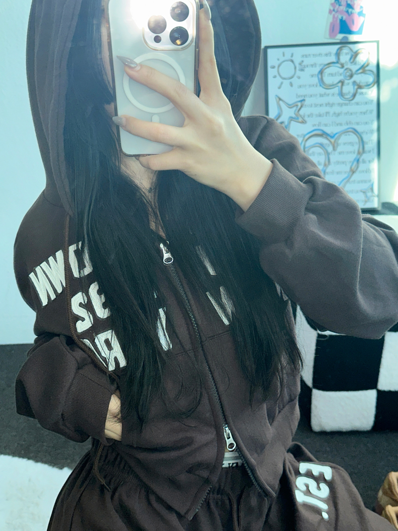 CCORTTI(コルッティ)の「STREET PATCH HOODIE ZIP UP🤎🤍🖤3COLOR(Tops)」