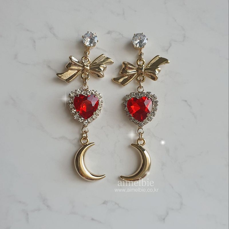 Moon Witch Earring- Red
