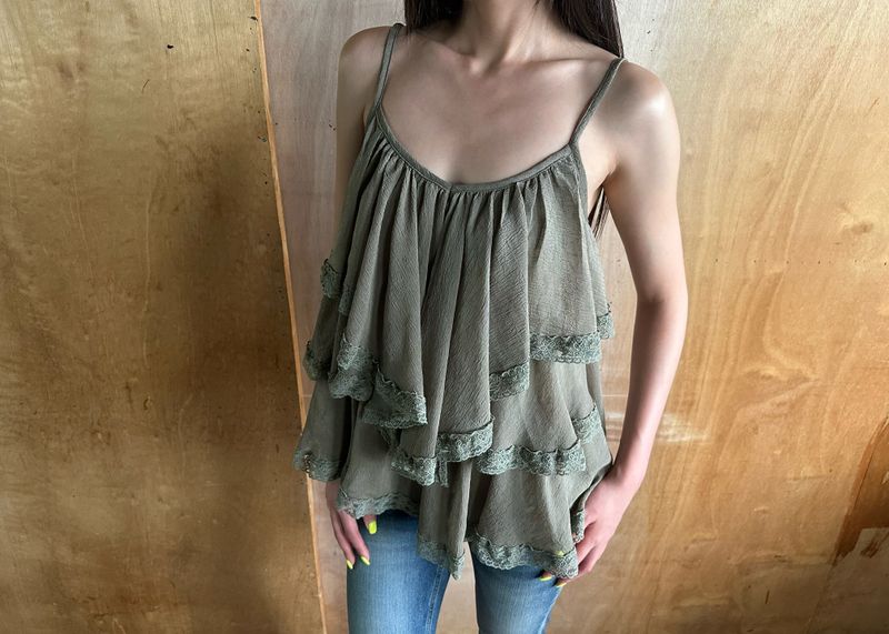 romance cami top