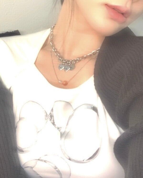 3 skull necklace