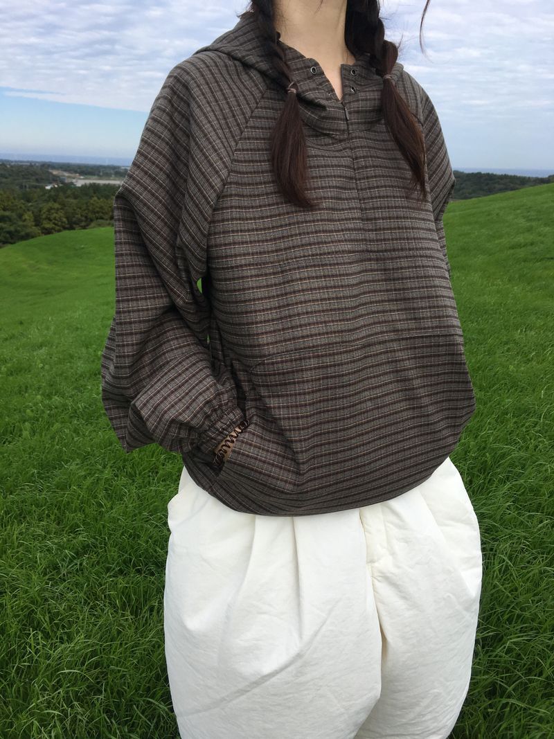 Moko Checkered Hoodie T-Shirt
