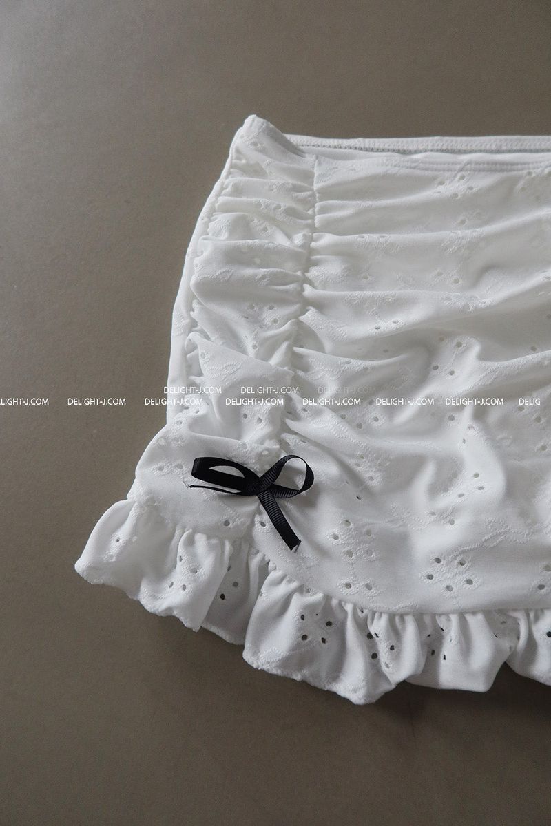 punching eyelet ribbon skirt bikini