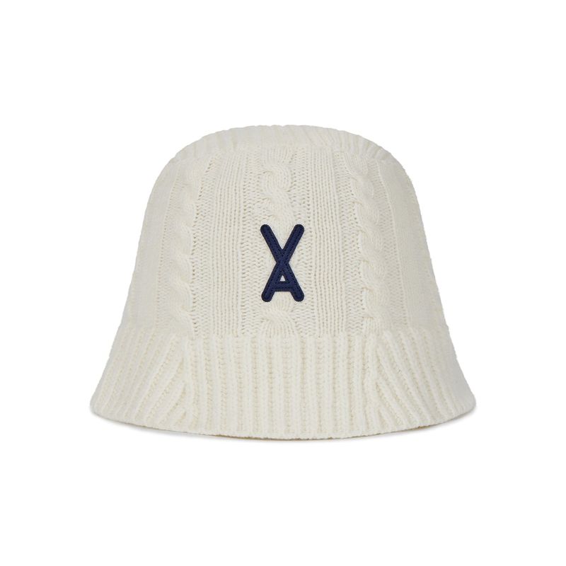 VA Applique Cable Knit Bucket Hat / Ivory