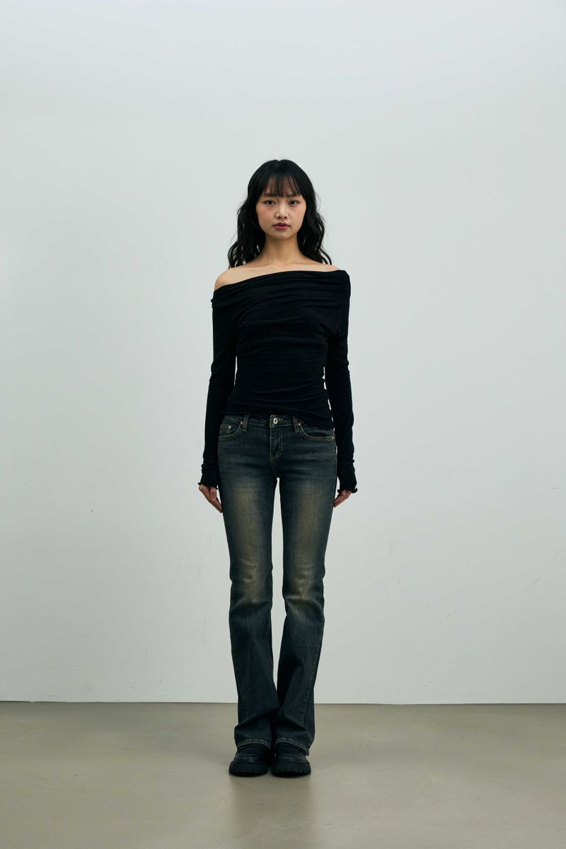 ARIKIM（アリキム）の「ELIN DRAPE OFF-SHOULDER TOP / BLACK（Tops）」