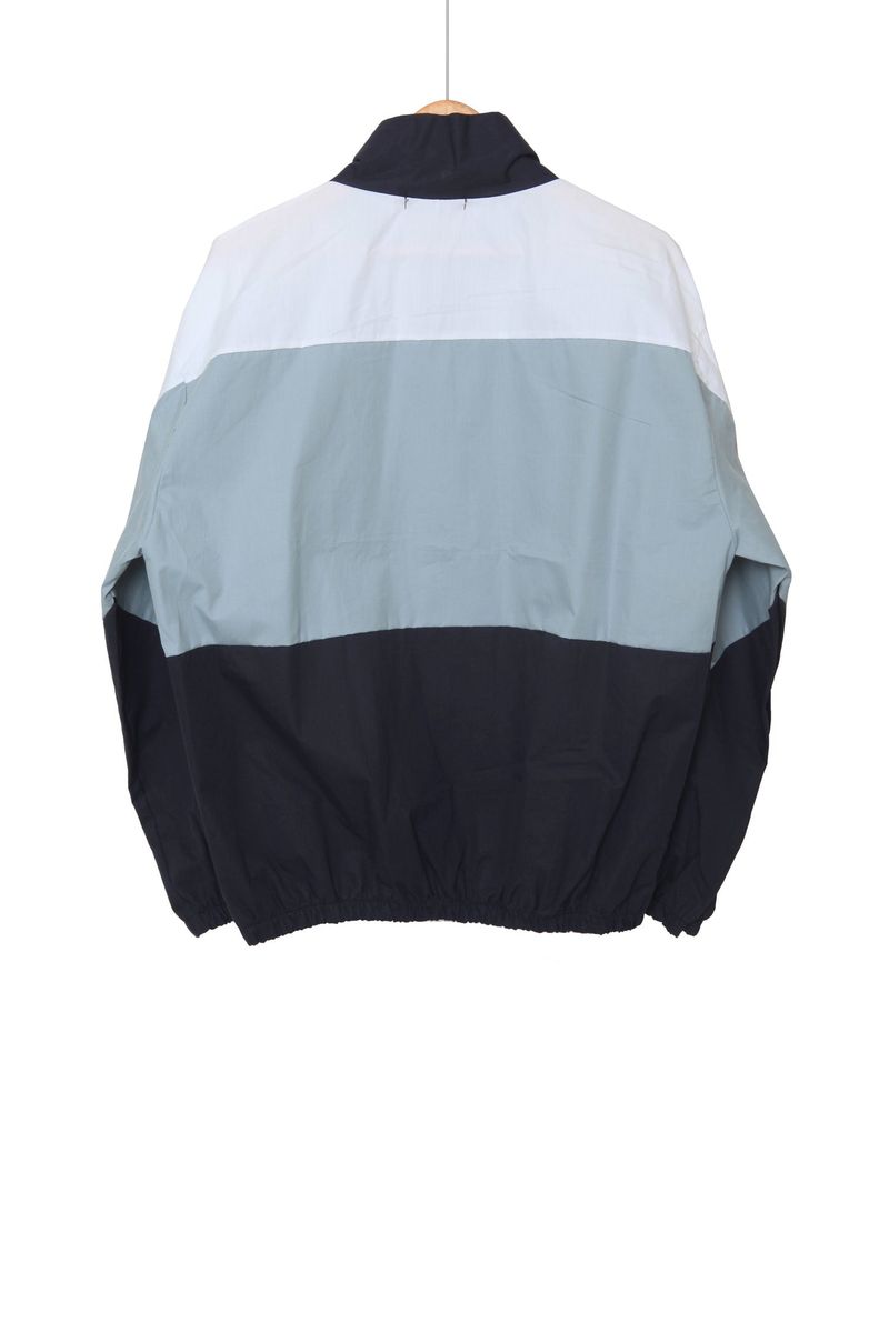triple-colored zip-up