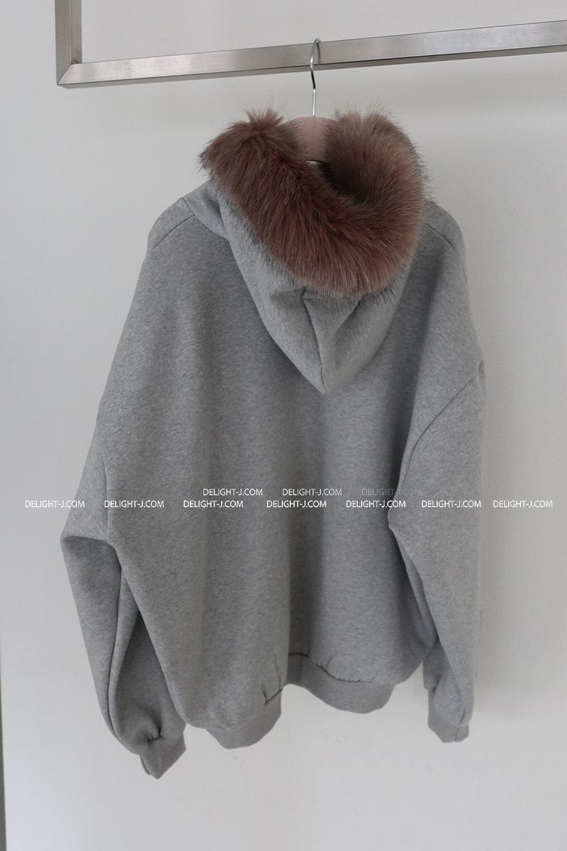 AKI lettering hoodie zip-up