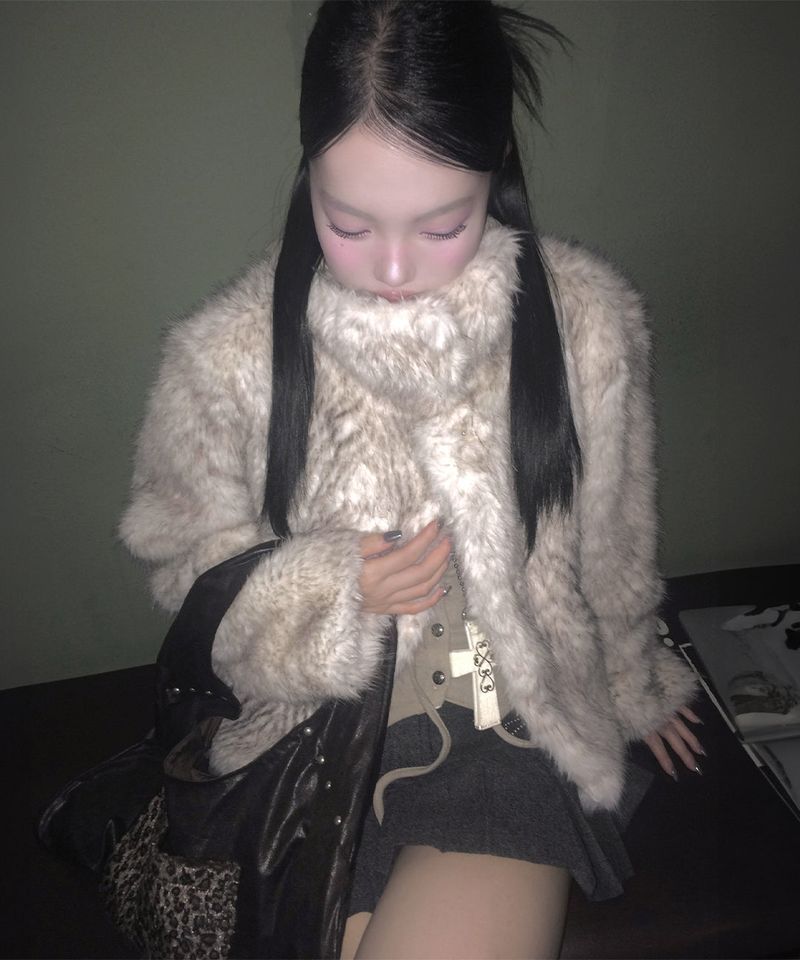 meego（ミーゴ）の「Fluffy Fur JK (2colors)（Jackets/Outerwear）」