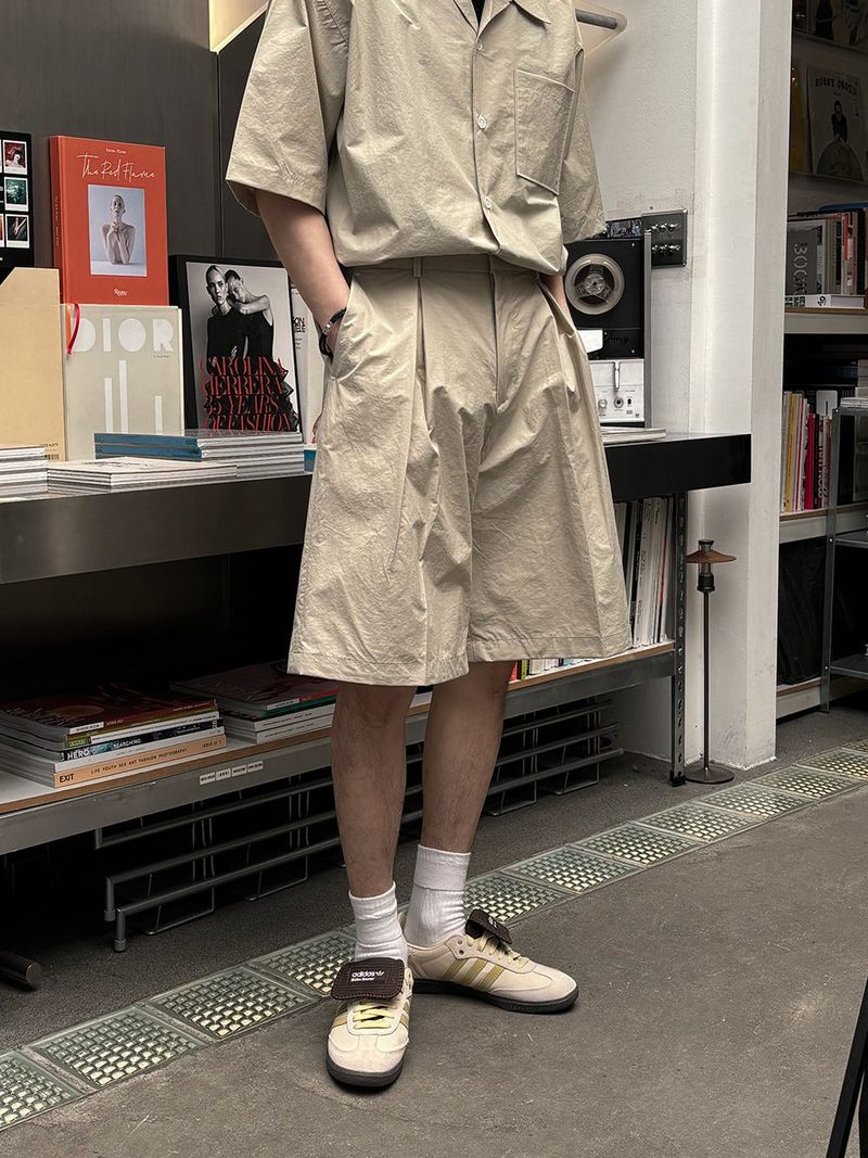 ASCLO（エジュクロ）の「[A-P9957] カントナイロンタックショートパンツ (3色)（パンツ）」