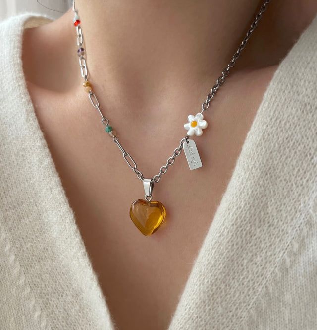 Acer rojo(アセルロジョ)の「ely Yellow Orange Heart Flower Beads Hip Handmade Necklace(Accessories)」