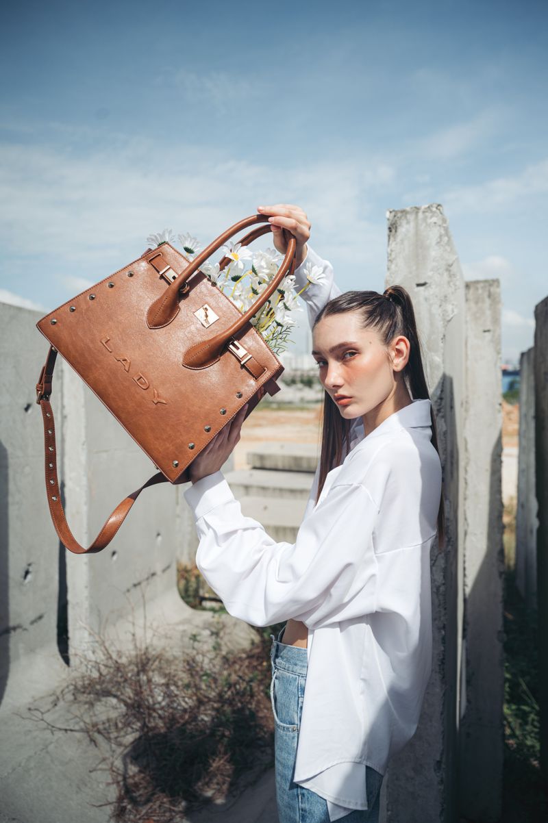 LADY BIRKIN