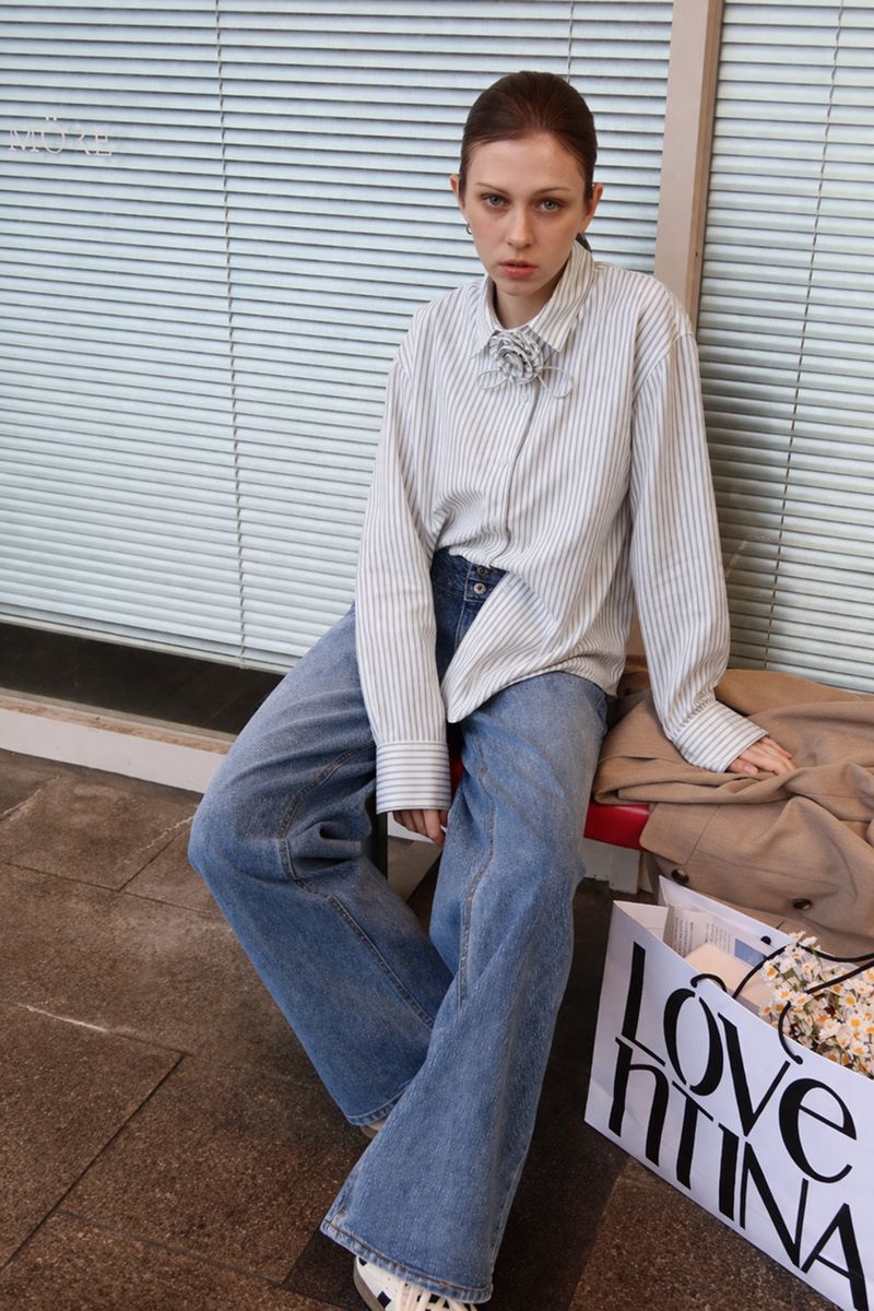 BROOCH STRIPE SHIRT_WHITE