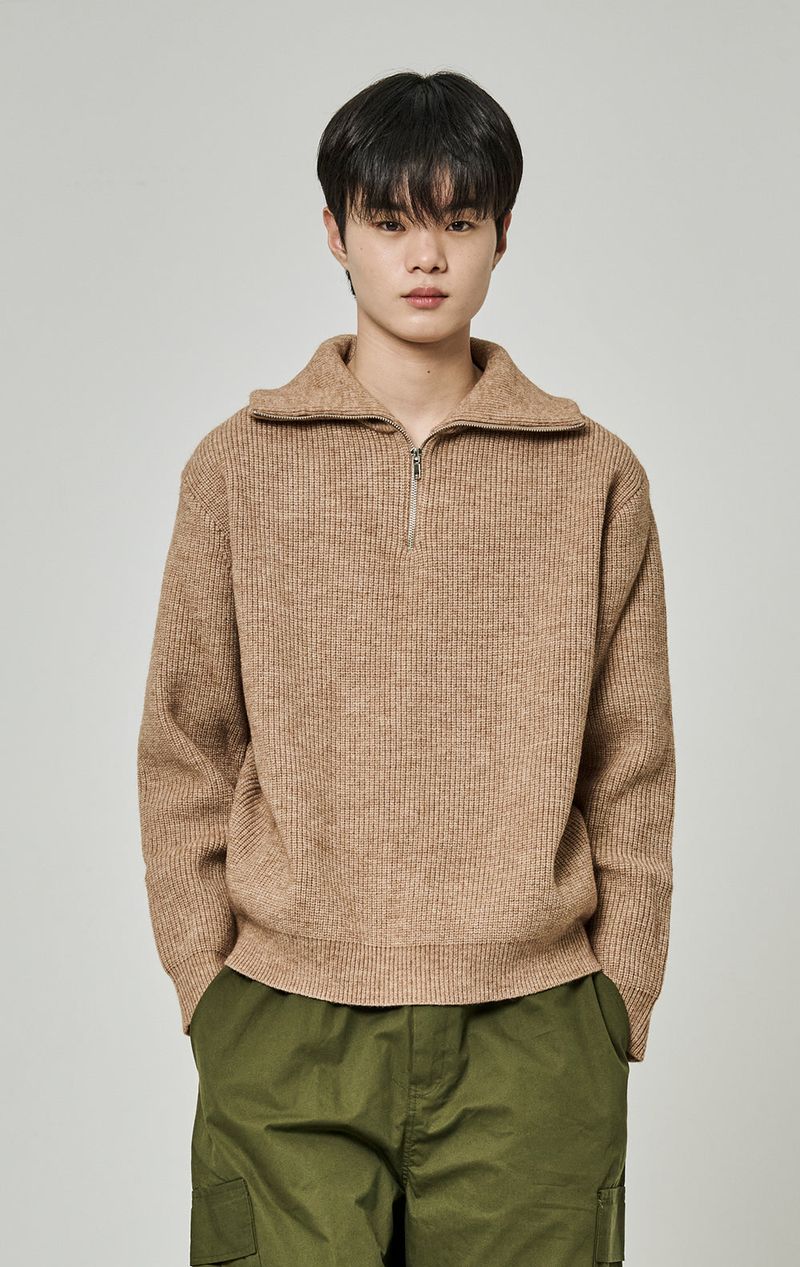 HALF ZIP UP KNIT