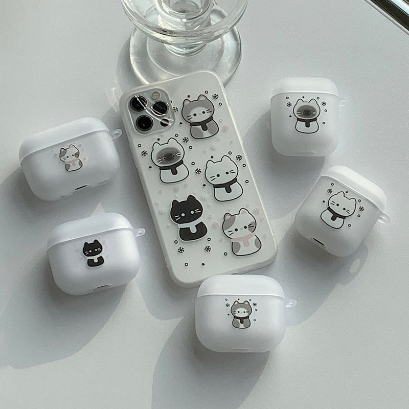 Black - Winter Sketch Somecat AirPods Case_matt