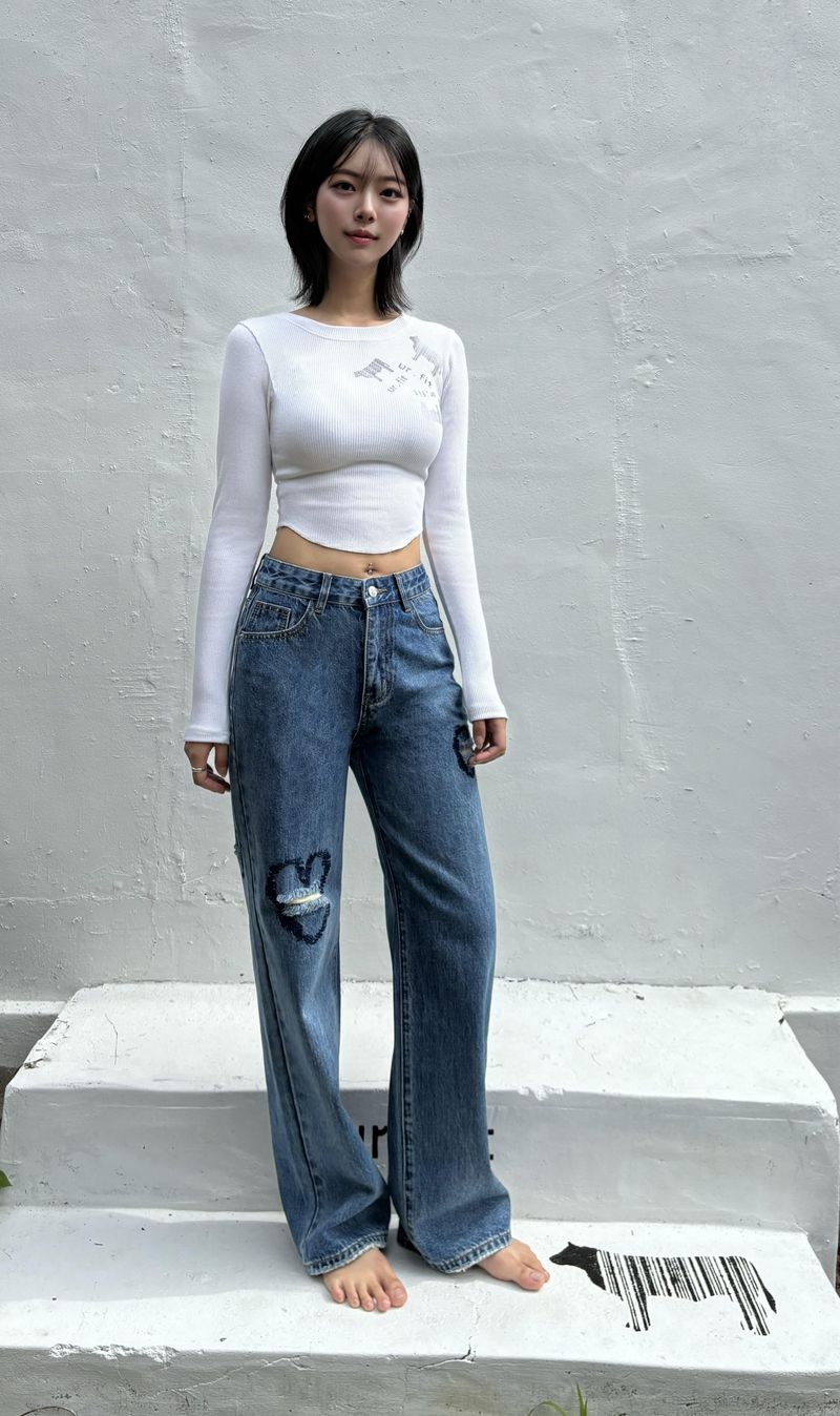 VINTAGE EMBROIDERED DENIM PANTS code 17911