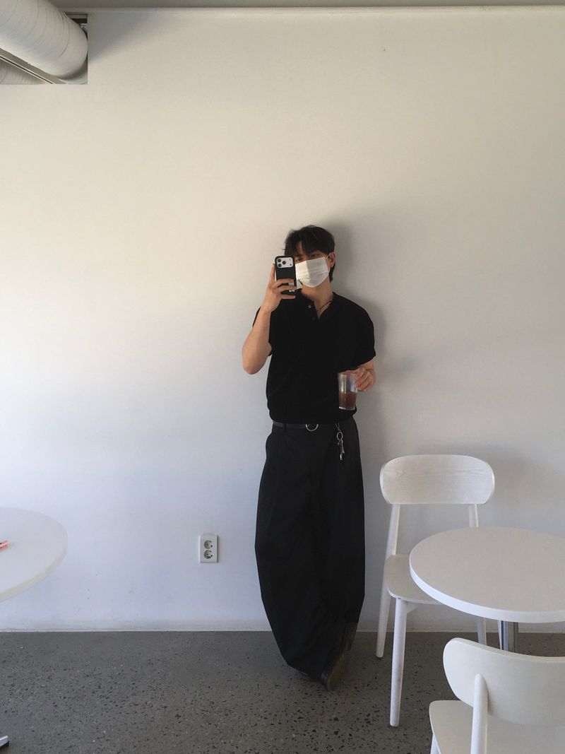 Olen two-tuck wide slacks 3C