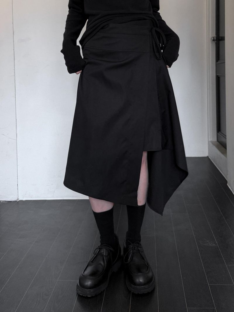  CUTTING DRAPE SKIRT
