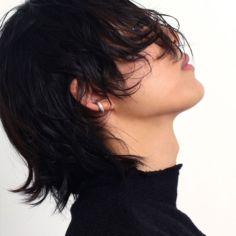 【MADE】 Men’s line earcuff matt