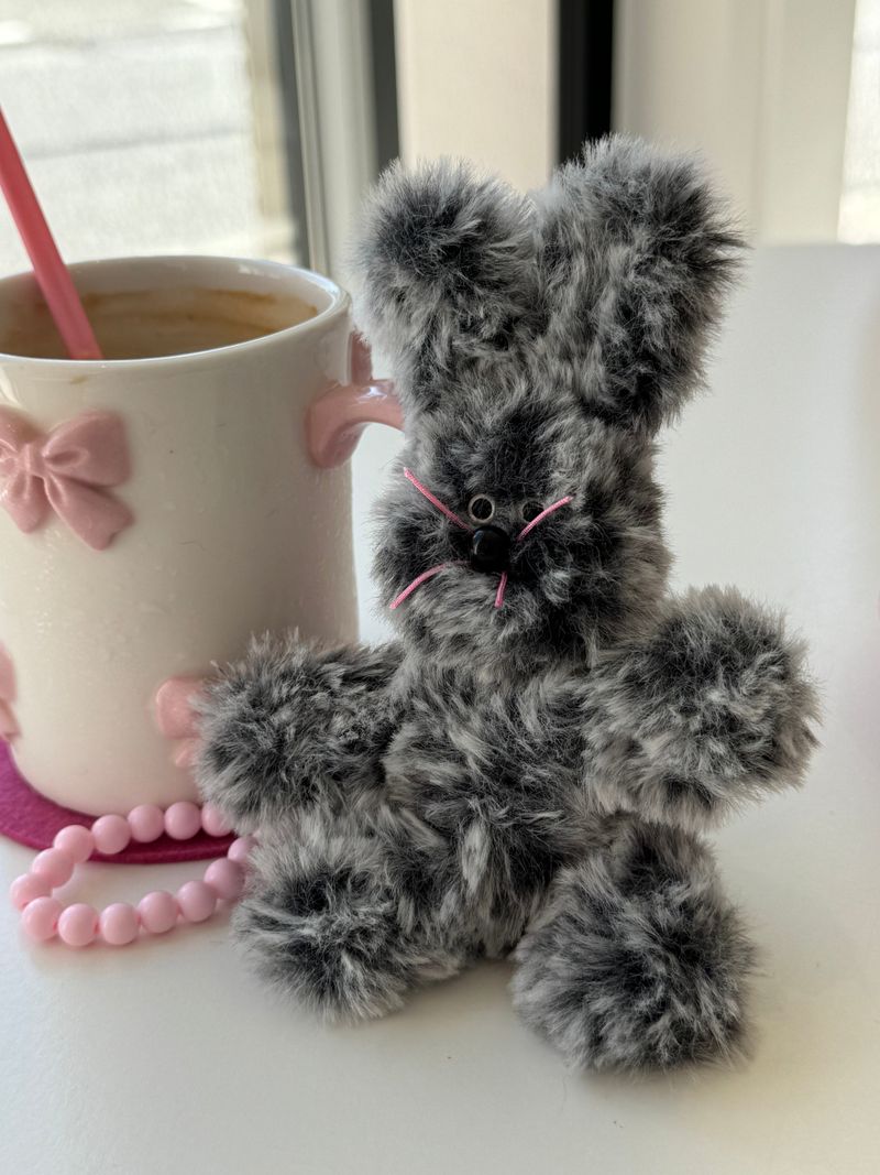 [made] Sesame bunny keyring