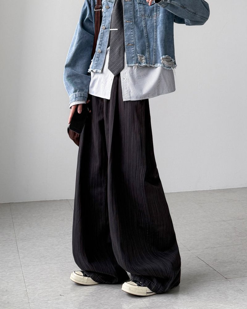Shiny Stripe Balloon Pants