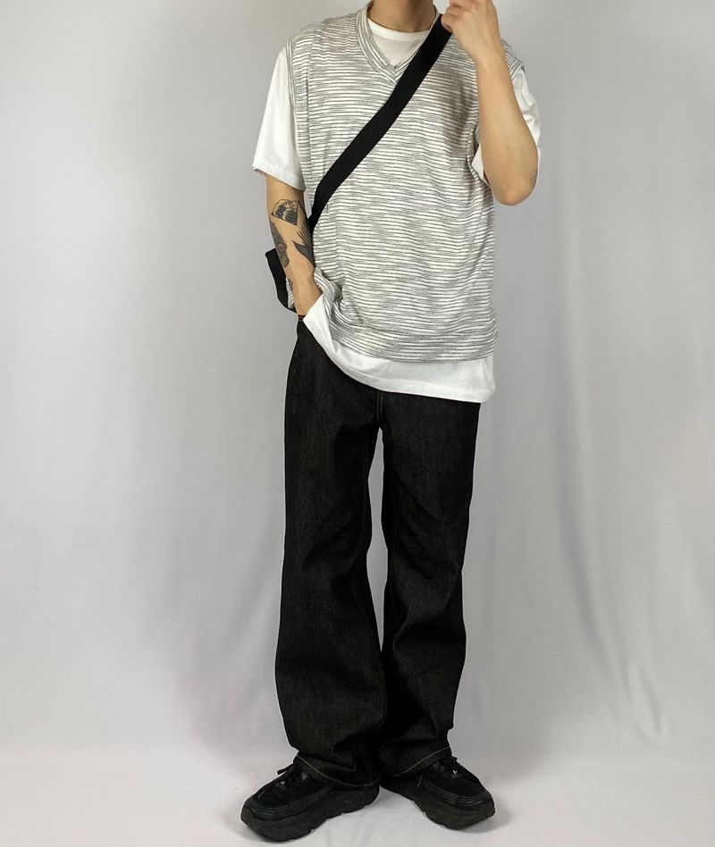Boucle v neck layered vest