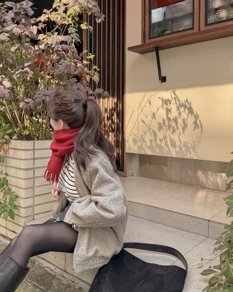 Wool buckle jumper
