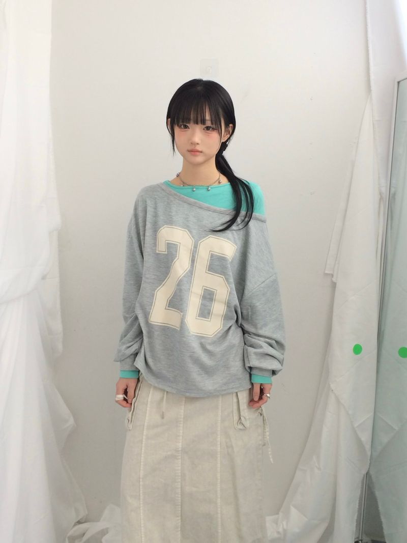 Numbering loose sweatshirt