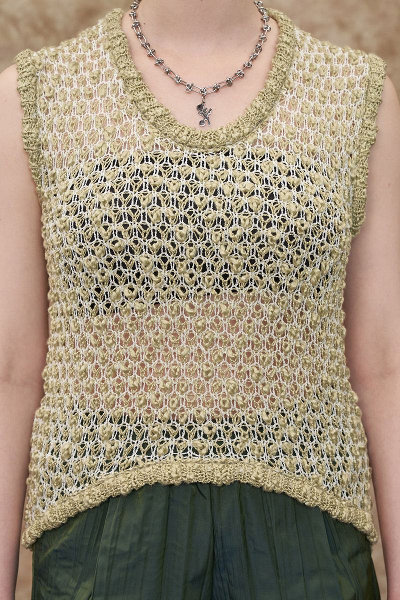 [22S] KNIT VEST