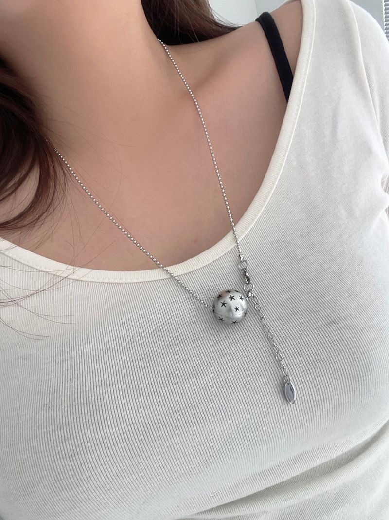 Star Stamping Ball Long Necklace