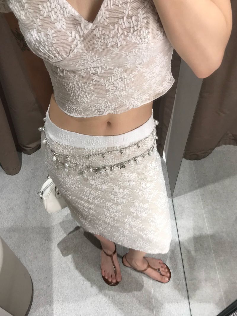 French Garden Lace Deep V-neck Puff Sleeve TOP & MIDI SKIRT SET 