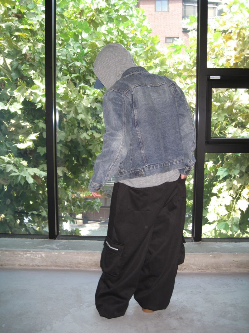 [UNISEX] ベーシッククロッピードデニムジャケット(3 Sizes, 4 Colors)
