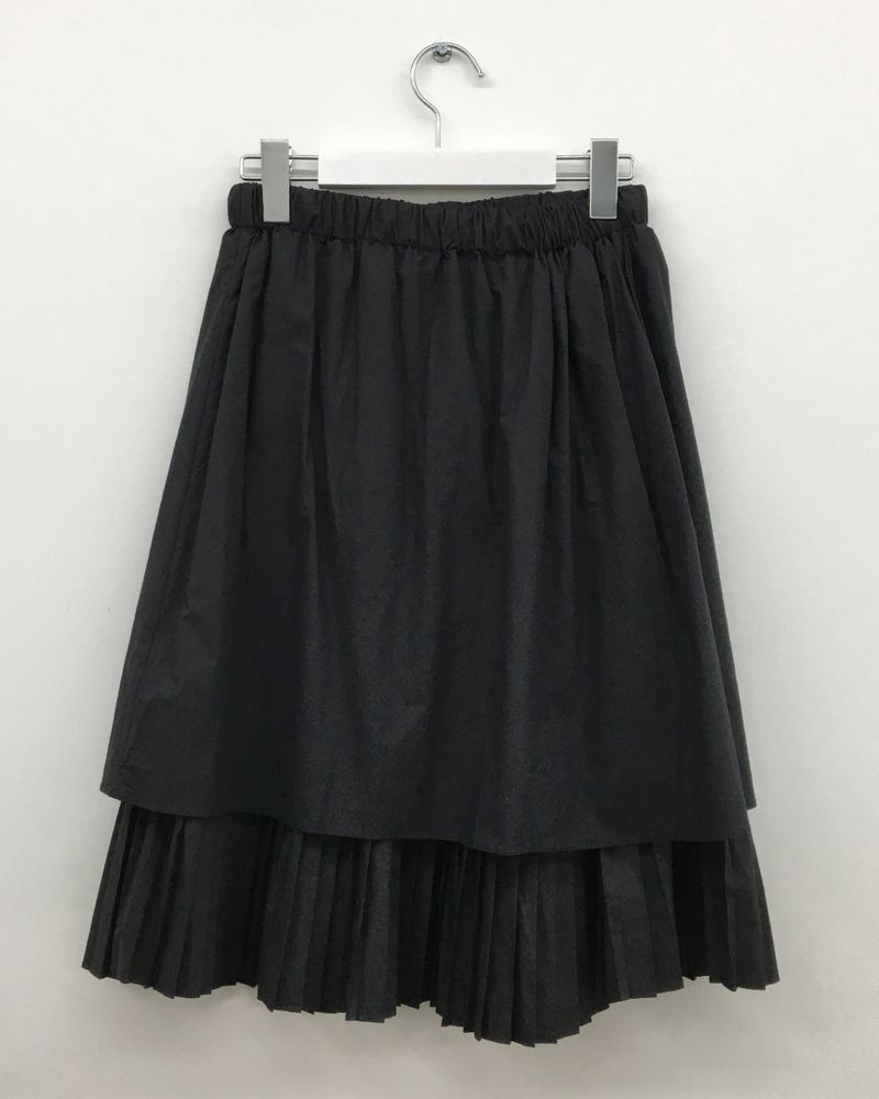Hachi Layered Pleated Skirt (1color)