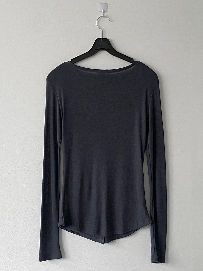 Fake button sleeve T