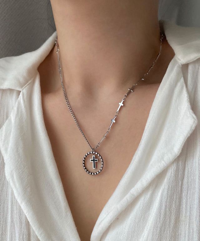 ky Coin Black Cross Two Way Necklace