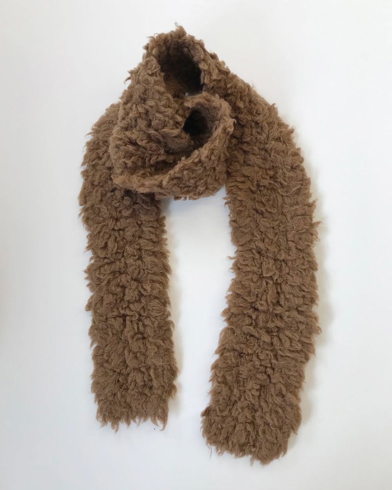 Movi Fluffy Fine Wool Muffler (4 Colors)