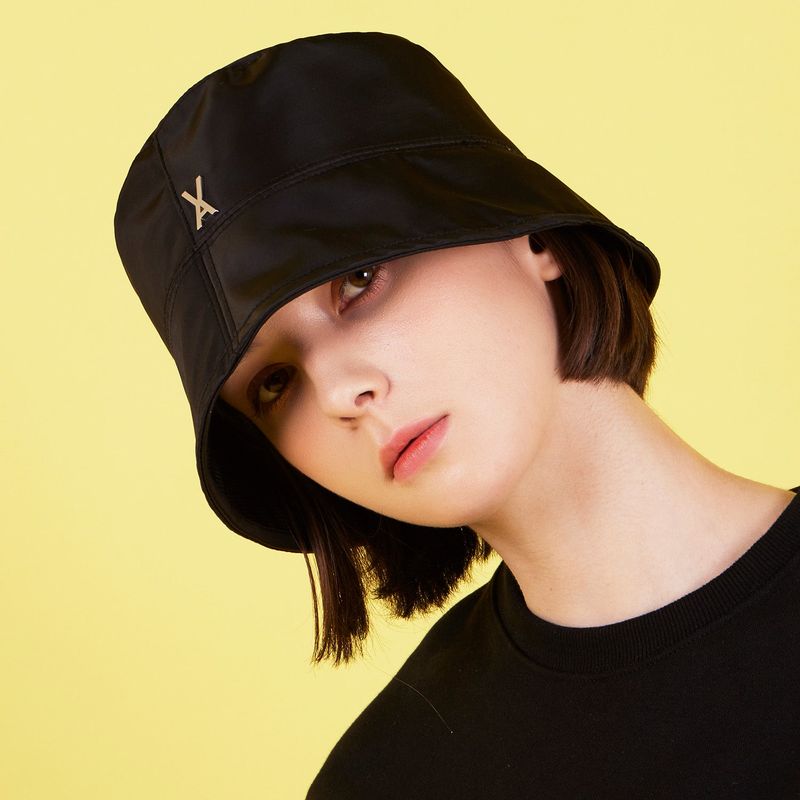 Stud Drop Over Fit Poly Bucket Hat Black