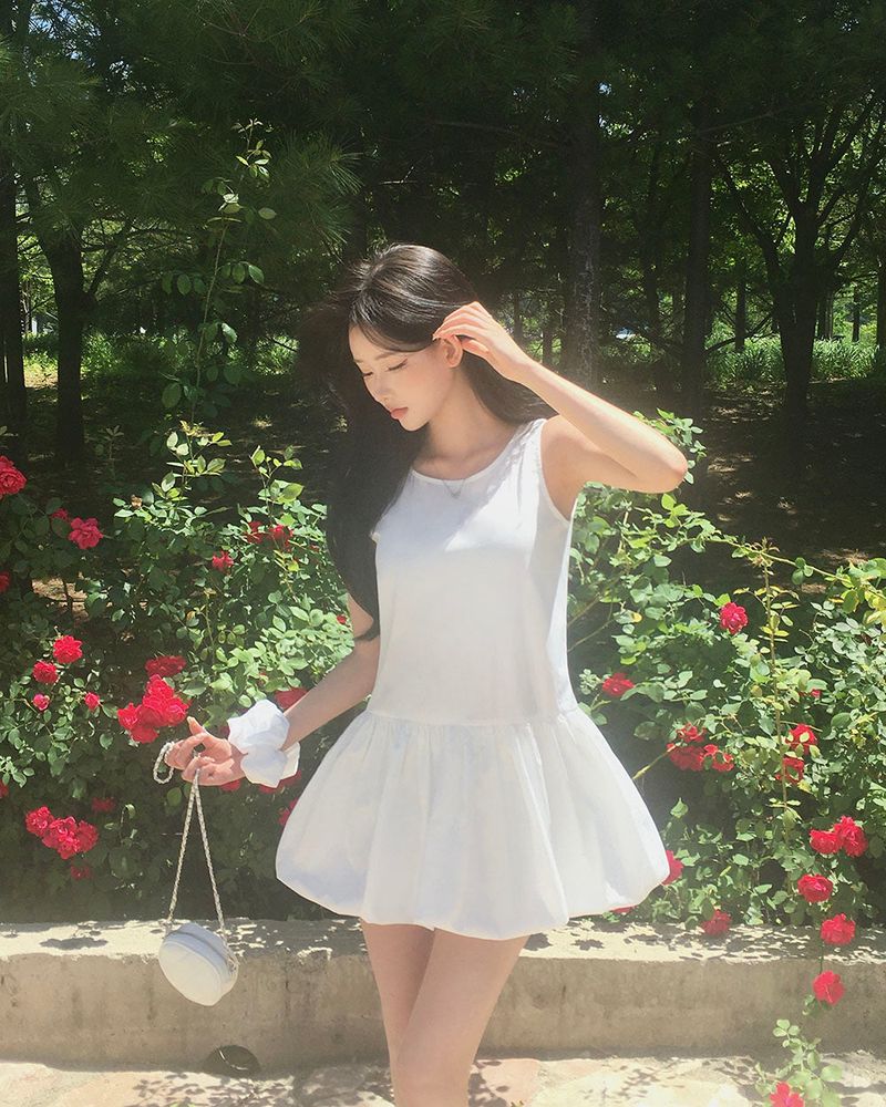[MADE] Balloon sleeveless dress