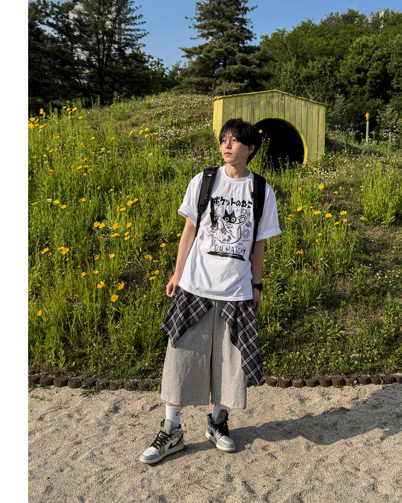 Niporu Cat Graphic Oversized Short Sleeve