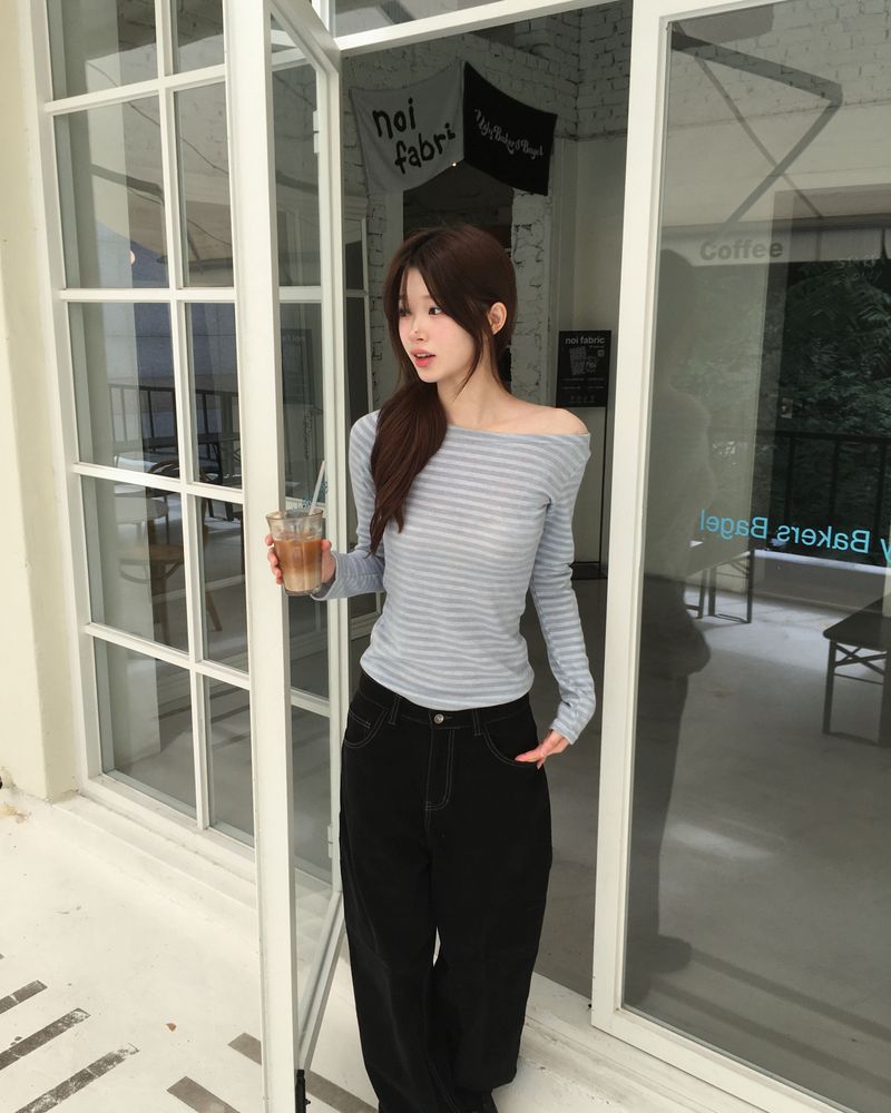 Stripe boat neck T