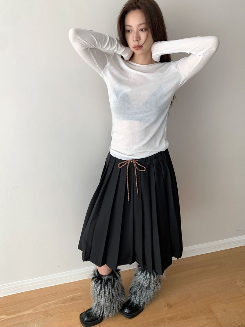 Academy Midi Pleats Banded Waist Skirt