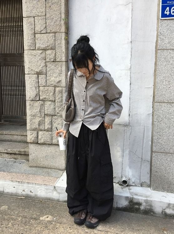 26FW★ [BAONHAUS] Hoimin Round Collar Check Blouse
