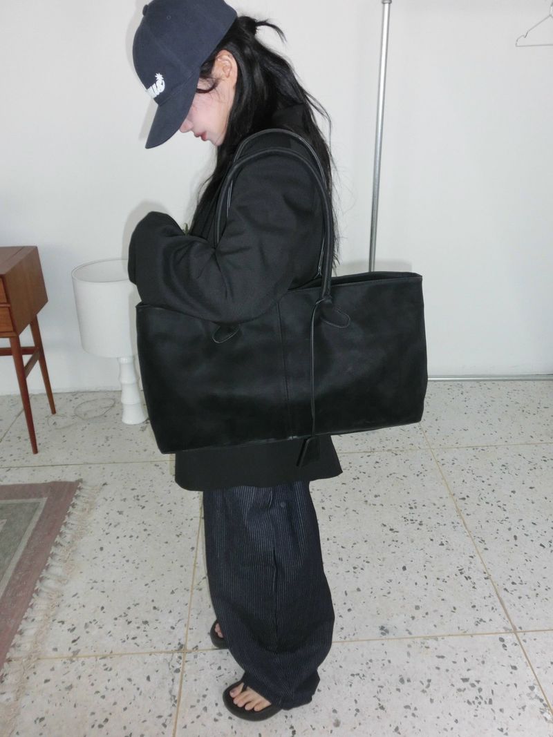 Suede Big Shoulder Tote Baguette Bag