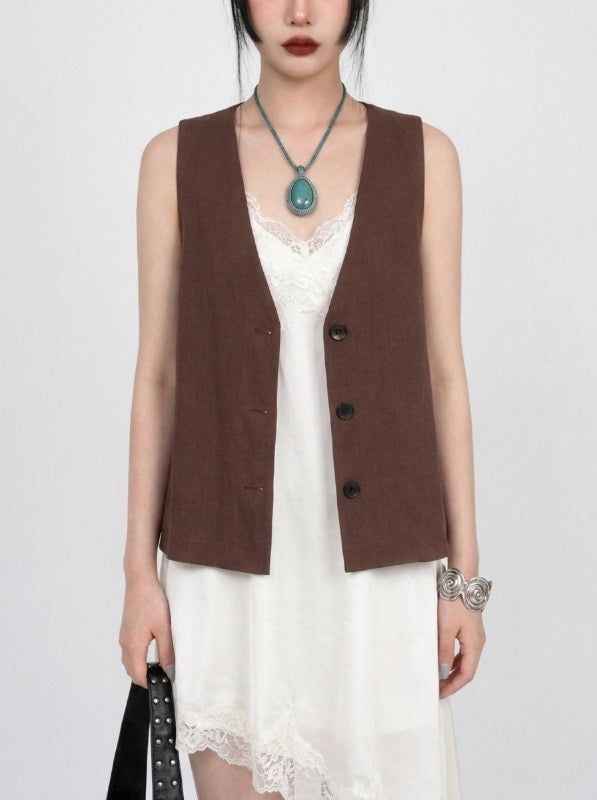 VIVIC（ビビク）の「ナチュラル リネン ボタン ベスト (BROWN, BLACK 2COLORS!)（トップス）」
