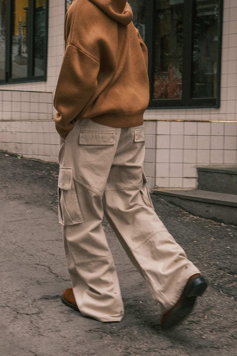 GUBIN(グビン)の「コットンダーツカーゴパンツ(パンツ)」