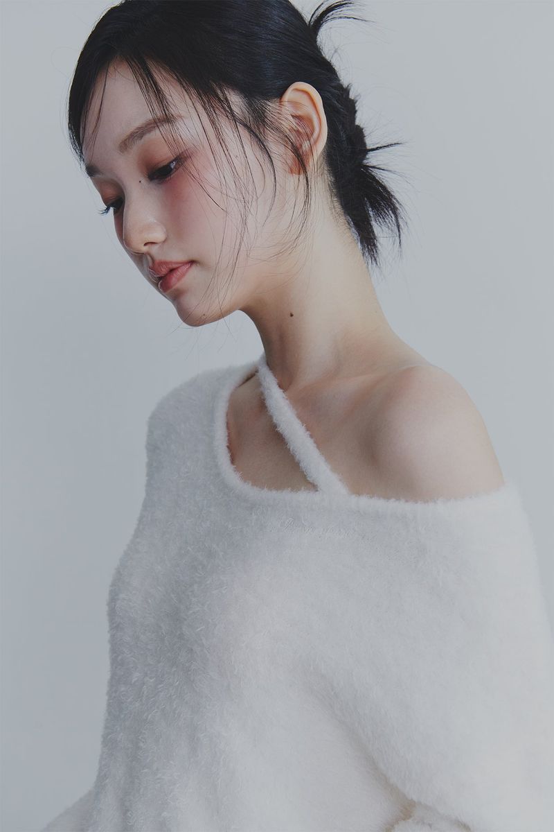 RUBY HOOK OVER KNIT ivory