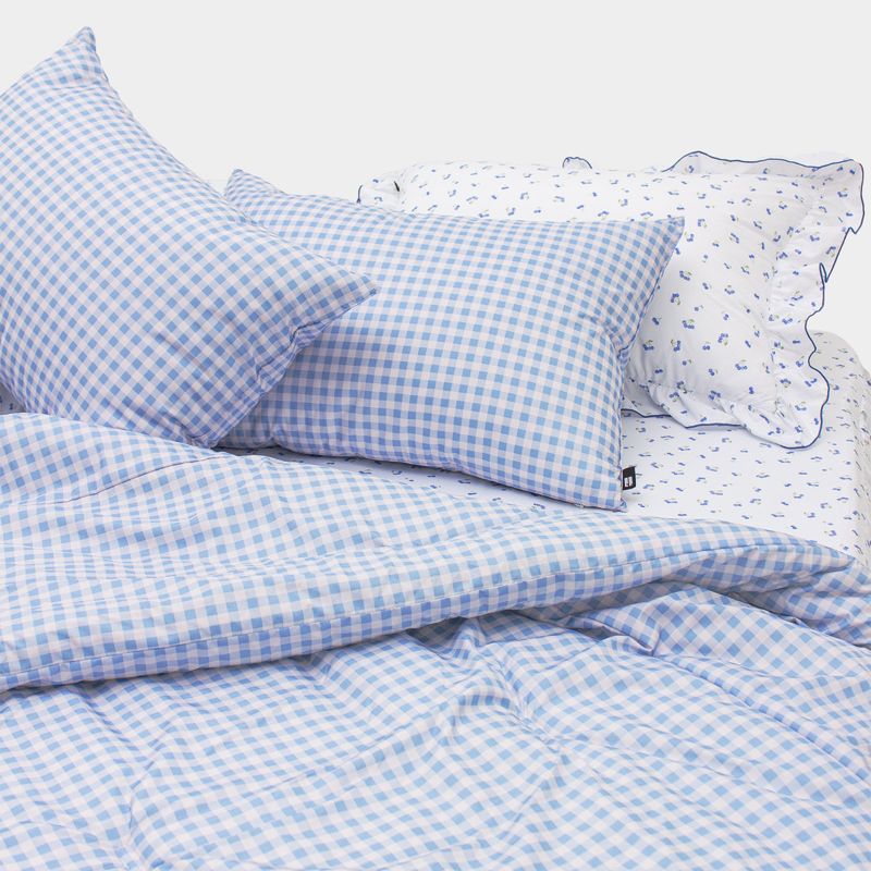 Dust-Free Gingham Check Pillowcase