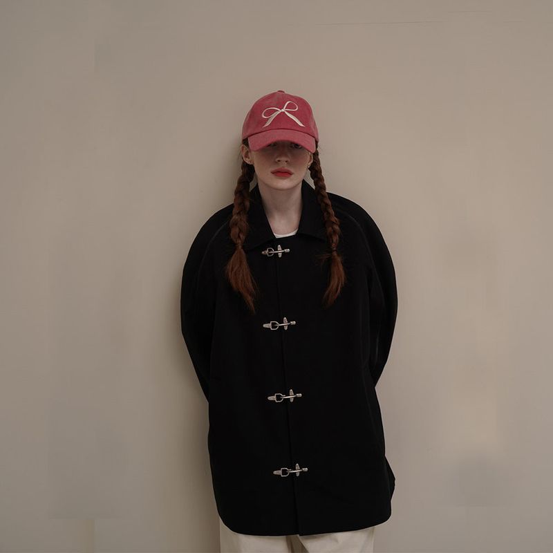 UBEIGE(ユーベイジ)の「Black Trench Half Coat(Jackets/Outerwear)」