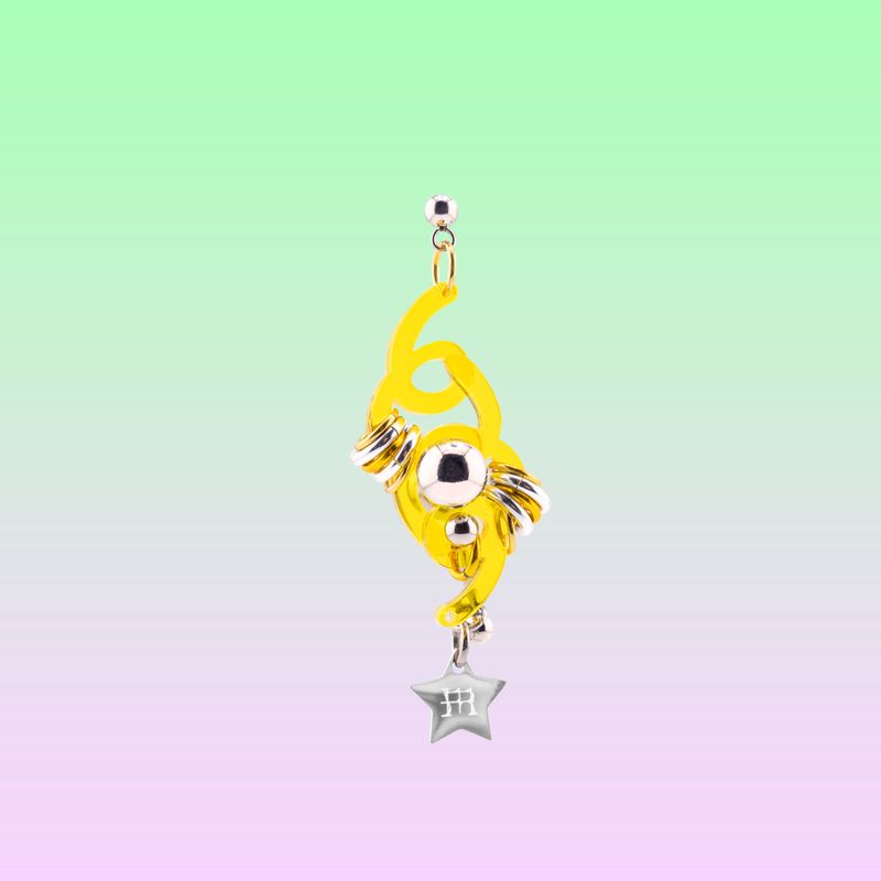 Miao Atelier（ミアオ アトリエ）の「ウィグリーピアス (YELLOW)（アクセサリー）」
